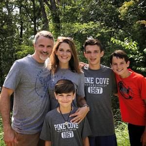 Meet your Posher, Allison